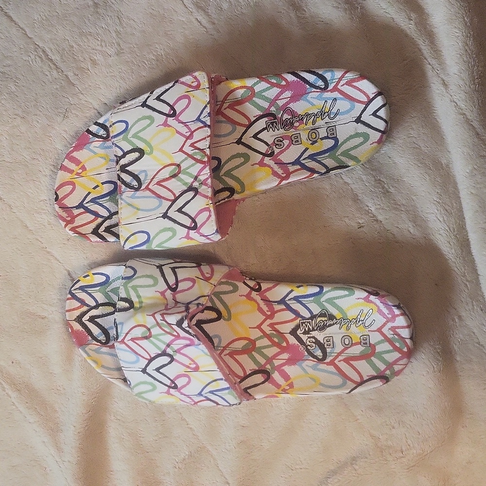 Bobs slides. Size 6